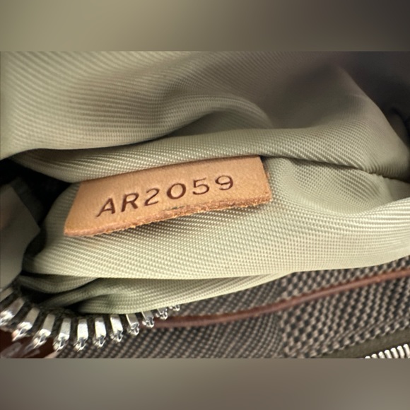 Authentic Louis Vuitton Damier Geant Acrobat Waist Bag Terre (COA Included) - Picture 4 of 15